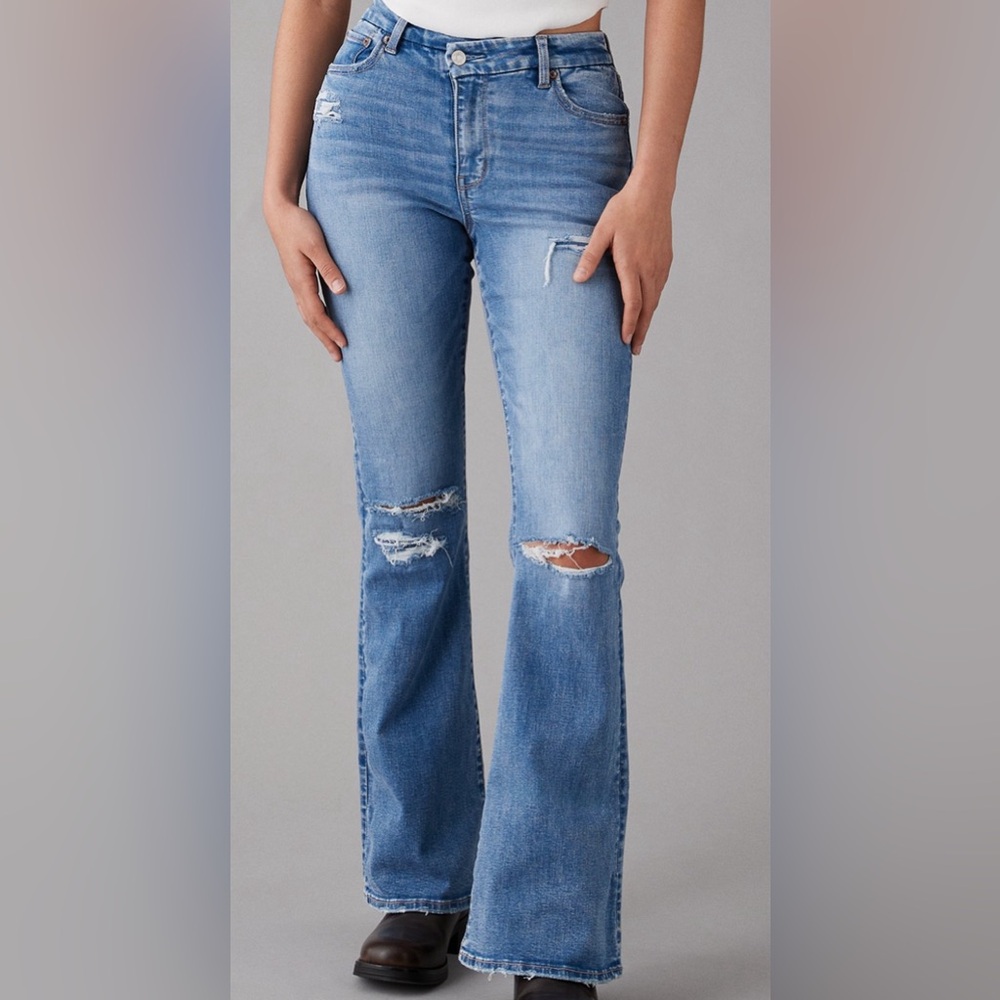American Eagle Curvy High-Waisted Flare Jean